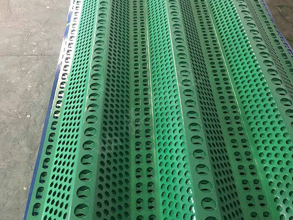 彩涂防风抑尘网图片3