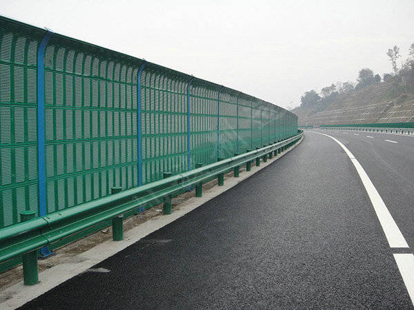 内蒙古公路声屏障图片3