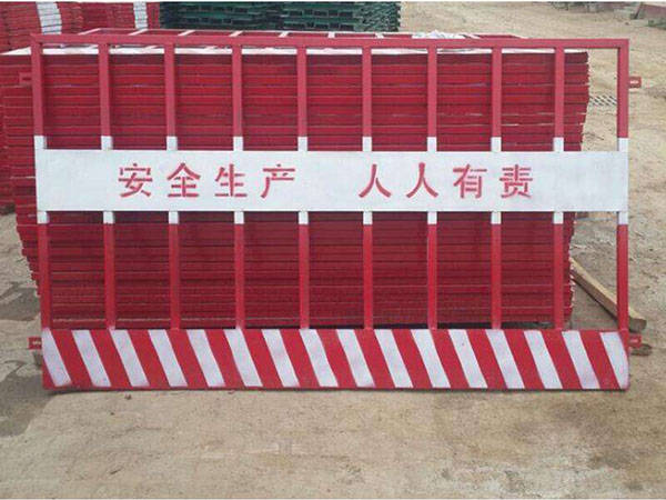 方管基坑护栏图片4